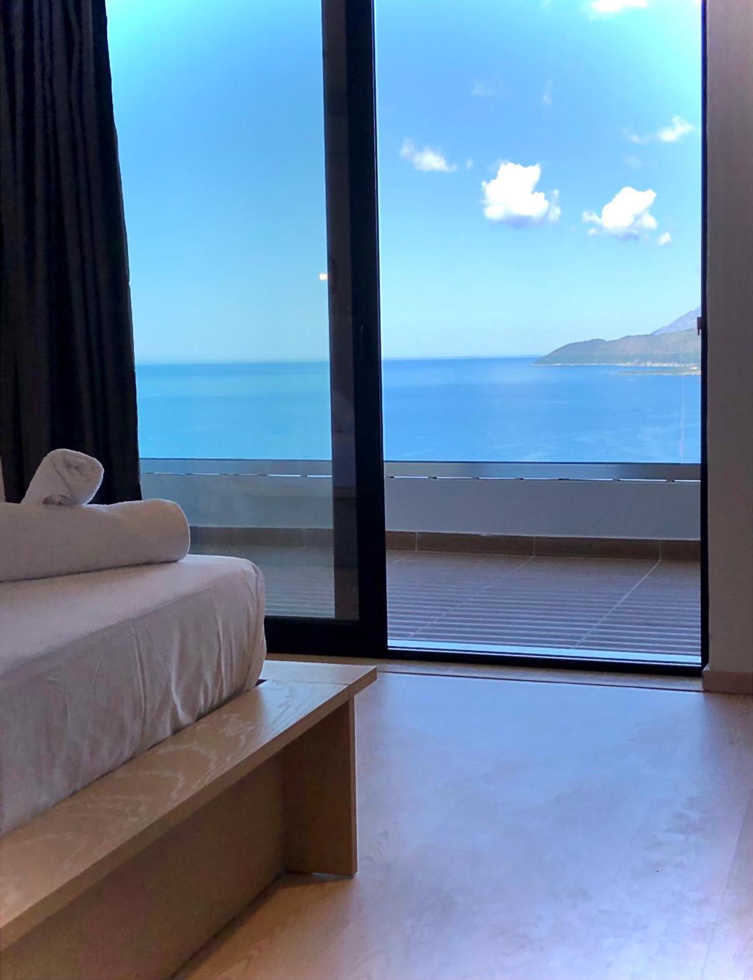 Anassa Suites ฮีมาเรอ ภายนอก รูปภาพ