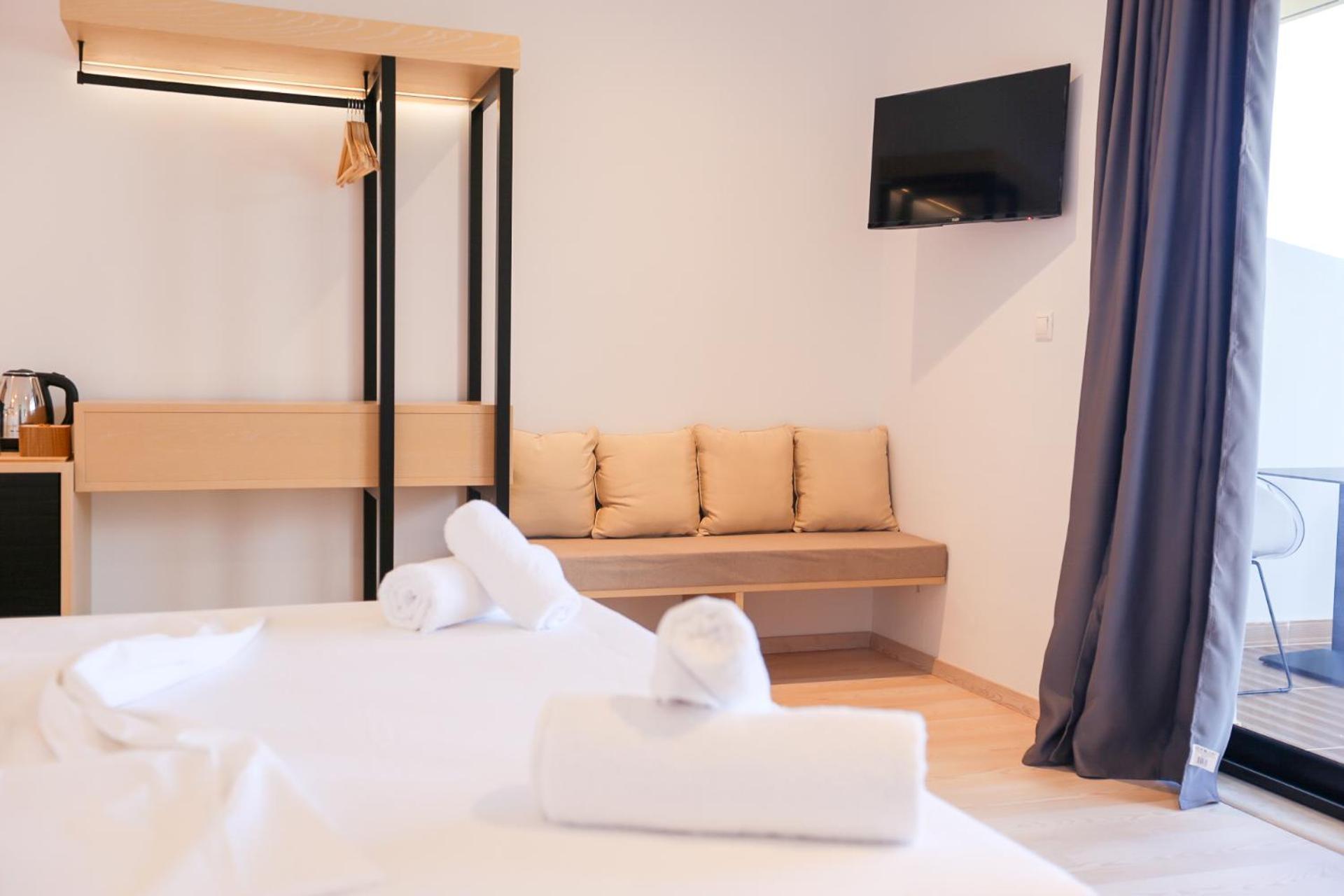Anassa Suites ฮีมาเรอ ภายนอก รูปภาพ